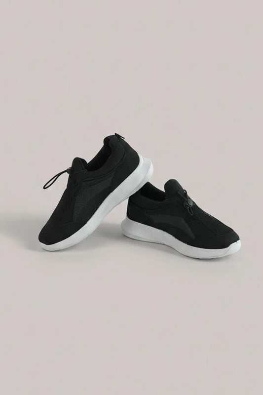 Men's Black Slip-On Sneakers – Lightweight Comfort Shoes for Daily Wear