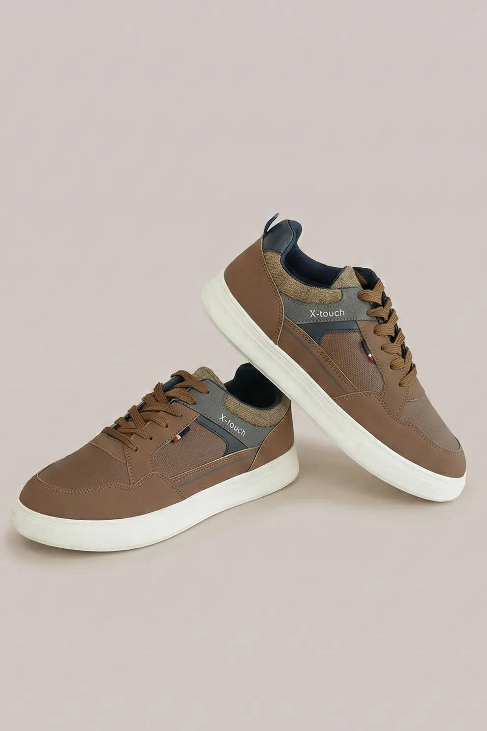 Brown Lace-Up Casual Sneakers – Everyday Comfort Shoes for Men